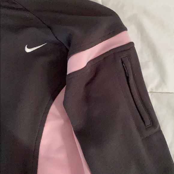 Nike workout sweater - Picture 2 of 3